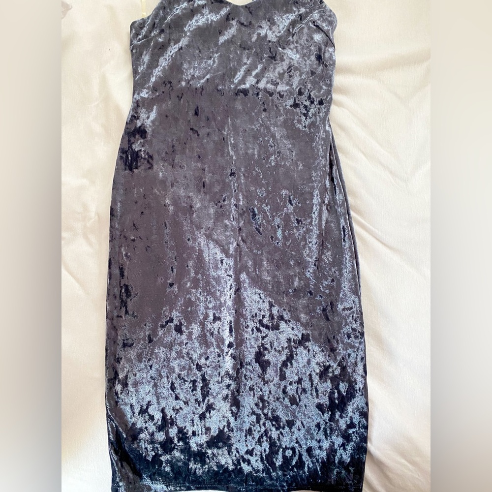 NWT LOVE CHESLEY BODYCON BLUE SILVER VELVET DRESS